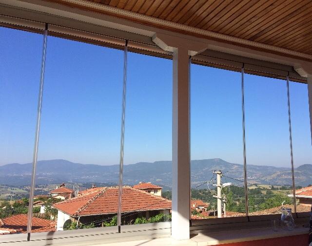 Nereli olduğunuzu tek bir cümle ile anlatın?