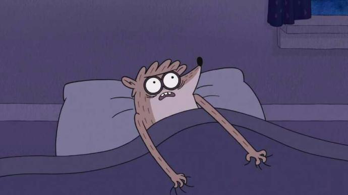 Horlayan birinin yanında uyuyabilirmisiniz??