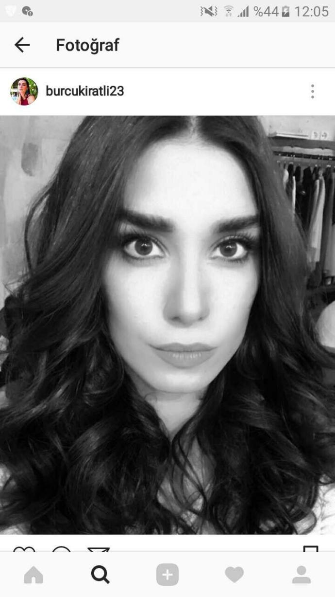 Burcu Kıratlı güzel mi sizce ??