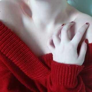 Porselen ten renginde (bembeyaz) kızlar nasıl?