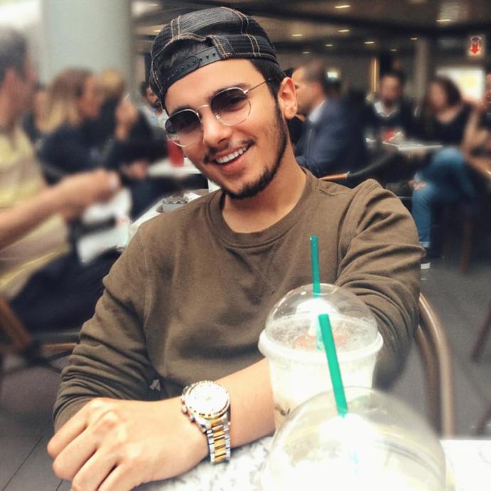 Burak Mutluay nasıl ünlü oldu?