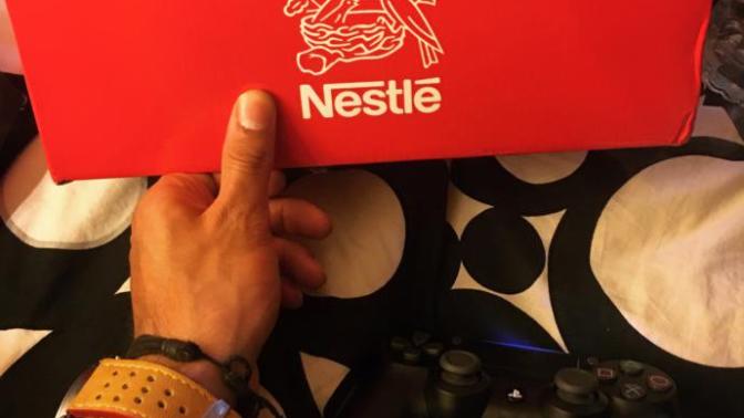 Nestle Nesquik süt almıştım bozuk çıktı şikayet ettim, özür maksatında böyle bir kutu yolladılar sizce suçlularmı?