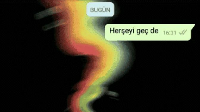 Özlediğiniz kişiye mesaj mı atarsınız, yoksa mesaj atması için sinyaller mi gönderirsiniz?
