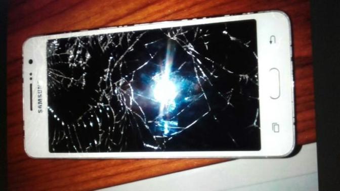 Telefonun ekranı kırıldı tamiri ne kadar tutar sizce?