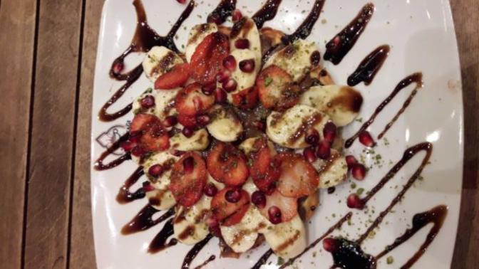 Hangi meyveli waffle seversiniz?