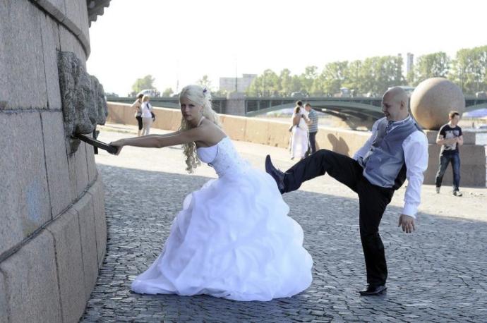 Bir birinden ilginç gelin damat fotoğrafları?