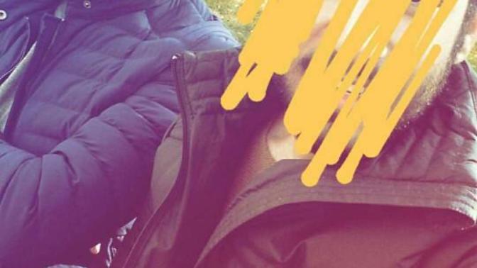 Niye fotograflarda boyle baygin cikiyorum?