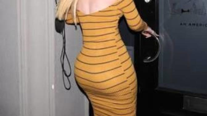 Iggy Azalea’nın poposu olay oldu. Sizce estetik bir müdahale var mı?