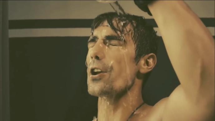 İbrahim Çelikkol çok iyi bir oyuncu değil mi ya?