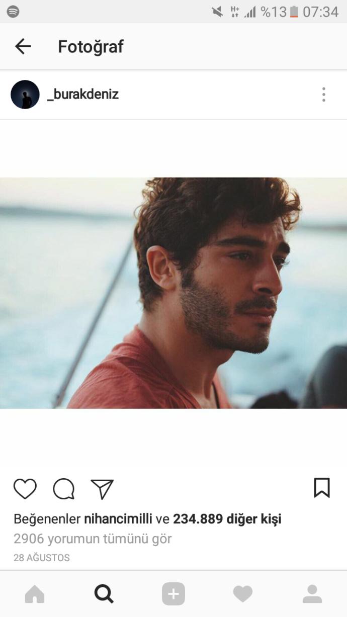 Burak Deniz sizce yakışıklı mı?