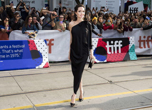 Angelina Jolie 34 kiloymuş!?