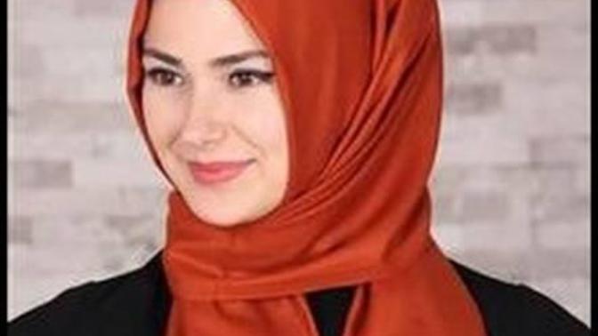 Sizce kızlar için kiremit rengi güzel bir renk mi?