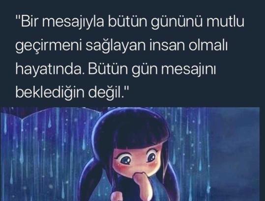 Bir mesajıyla bütün gününü mutlu geçirmeni sağlayan biri var mı hayatınız da??