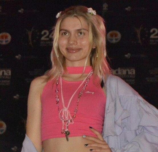Aleyna Tilki vs Taylor Swift?
