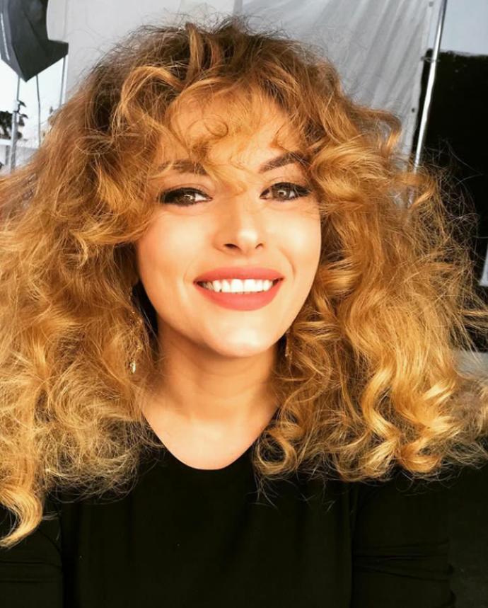 Ezgi Mola ve Hande Erçel'in Saçı? 