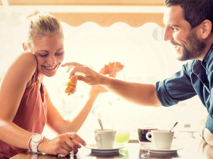 Sağlıklı evlilik için kaç yıl flört etmek gerekir?