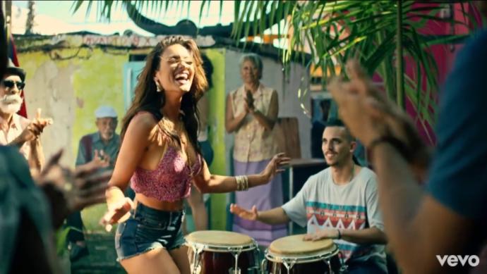 Despacito klibindeki latin tanrıça?Çok güzel değil mi ya?😍?