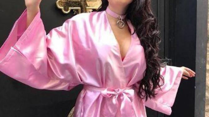 Instagram fenomeni Çapa Tıp Fakültesi öğrencisi Berika Demir'i takip ediyor musunuz?