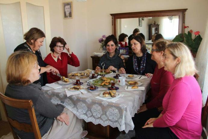 Altın günü düzenleseydiniz davetli olan komşu ve arkadaşlarınıza nasıl bir menü oluşturursunuz?