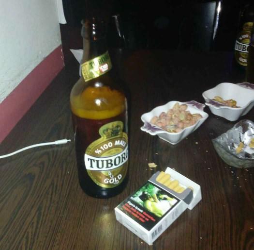 Söyleyin kimlere içelim, kimlere yakalım bu gece??