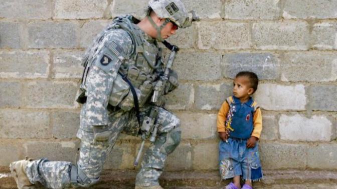 Amerikan askerleri neden aşırı cüsseli ve kaslı oluyorlar?