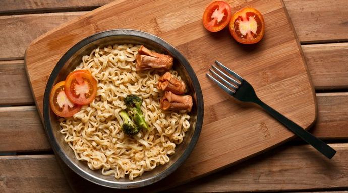 Hazır Noodle Besin İçeriği Nedir? Hazır Noodle Zararları Nelerdir?