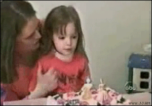 Bugün, hikayemin başladığı, hayata merhaba dediğim gün.:) Doğum günüm kutlu olsun mu?