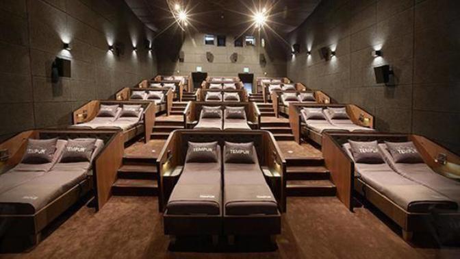 Yataklı sinema açıldı! Yatarak film izlemek için 150 lira verir misiniz?