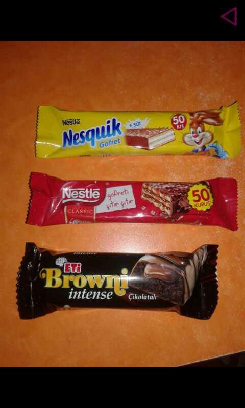 Hangi çikolatayı yesem çok kararsız kaldım ??