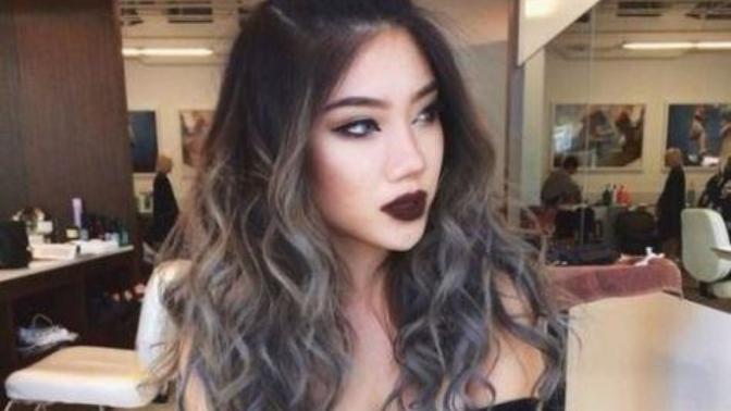 Kıvırcık saçlı birine gri ombre yakışır mı?