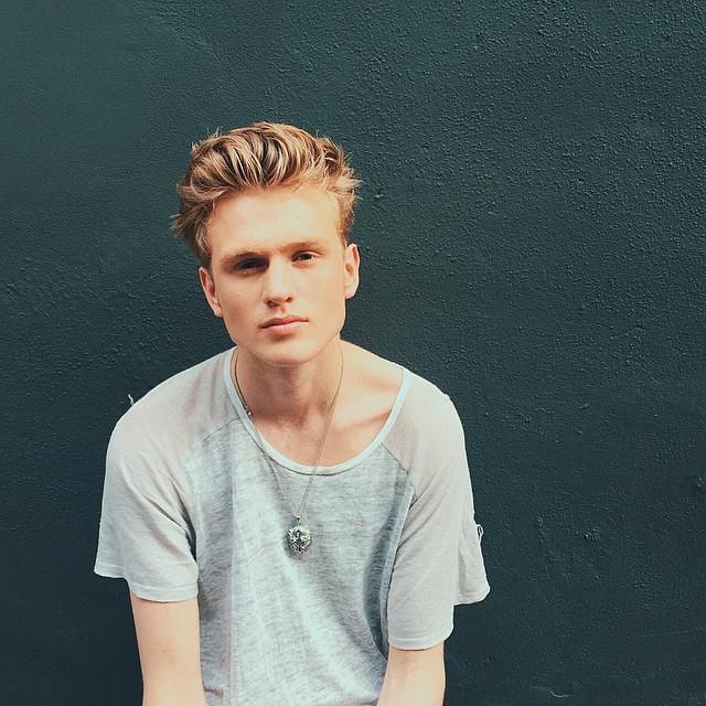 The Vamps'den favoriniz kim? 
