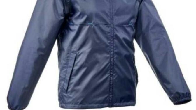Decathlon Rain Cut yağmurluk kullanan var mı, nasıl bir üründür memnun kaldınız mı?
