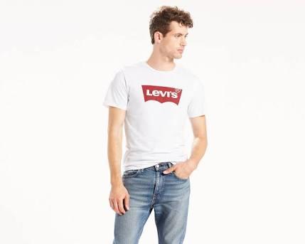 Levi's tişörtü giymeyen erkekler kaldı mı?