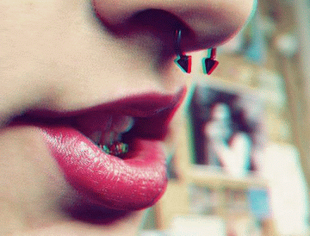 Septum piercing sever misiniz?