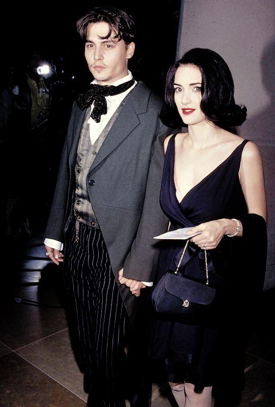 Johnny Depp mi Winona Ryder'ın yanına yakışıyor, yoksa Winona Ryder mı Johnny Depp'in yanına yakışıyor?