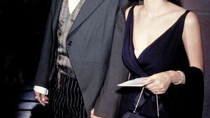 Johnny Depp mi Winona Ryder'ın yanına yakışıyor, yoksa Winona Ryder mı Johnny Depp'in yanına yakışıyor?
