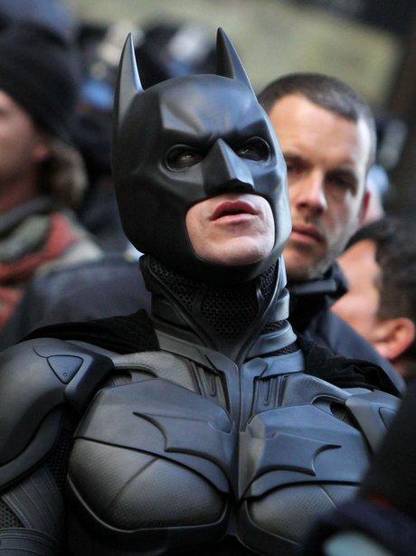 Kızlar, Christian Bale ' nin Batman Halini Ben mi Çok Yakışıklı Buluyorum Yoksa Size mi Öyle Geliyor?