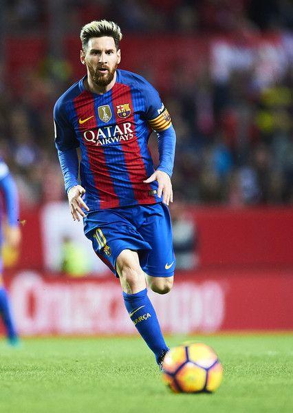 Haddinden fazla abartıldığını düşündüğün futbolcu hangisi?
