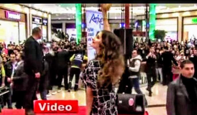 Bu Gün Diyarbakır Ceylan Karavil A.V.M Yıldız Tilbe Geliyor Gelin Gidelim 😂😂😂?