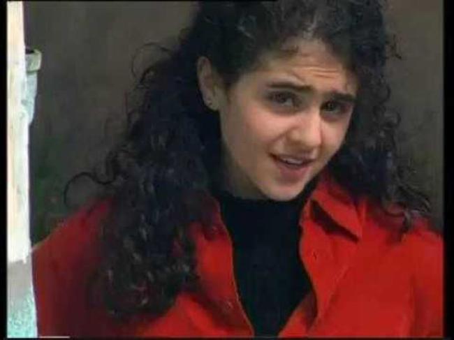 Azeri şarkıcı Günel Zeynalova nın sizce eski hali mi daha güzel yoksa yeni hali mi?