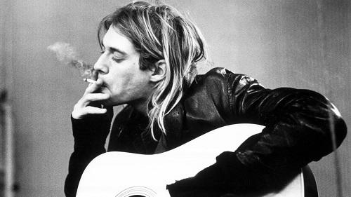 Sizce Kurt Cobain yakışıklı mı?