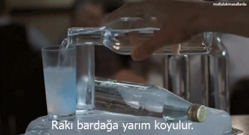 Çamaşırınızı bulaşığınızı yıkayan, size kahvaltı hazırlayan robot: Ciros! Ev işi yapmak artık tarihe mi karışıyor?