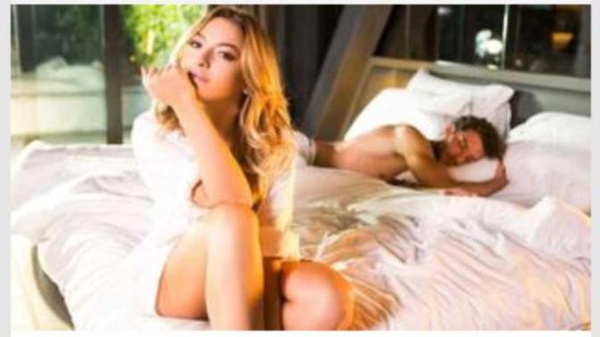 Hadise İsyan Etti Bayan Boyle Müzik Yapanca Eriyotik Erkek Yapnca Muzik 🤔🤔?