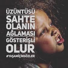 İnsanlar neden duygu sömürüsü yapar? Amaçları duygusal açlıklarını mı doyurmak mı yoksa karşısındakini aptal yerine koymak mı?