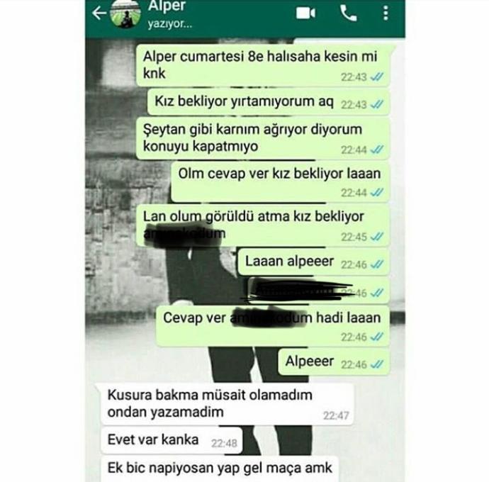 Arkadaşlarla halı sahaya mı, yoksa sevgiliyle sinemaya mı gidilmeli?