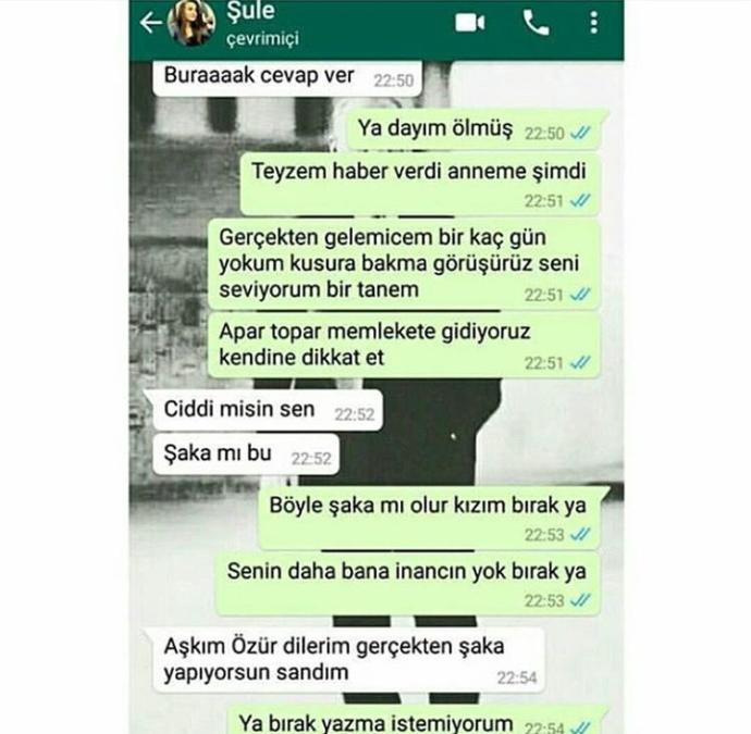 Arkadaşlarla halı sahaya mı, yoksa sevgiliyle sinemaya mı gidilmeli?