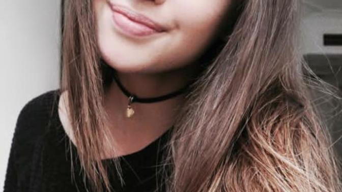 Jess Conte vs Fahriye Evcen?