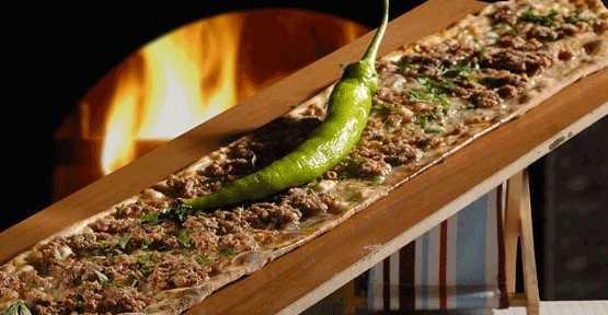 Etli ekmek ve etli pide arasındaki fark nedir, hangisini tercih edersiniz?