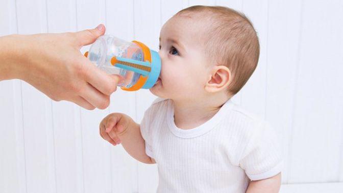 3.5 aylık bebeğime çok iyi bir su içirebilir miyim?