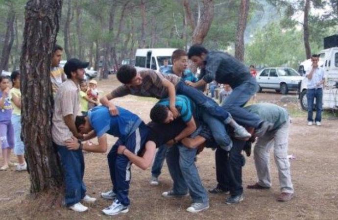 Çokmu güzeldi çocukluğumuz?